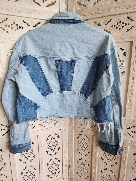 Marine Layer Jackets & Blazers - Marine Layer Cropped Ray Denim Jacket- Size Small